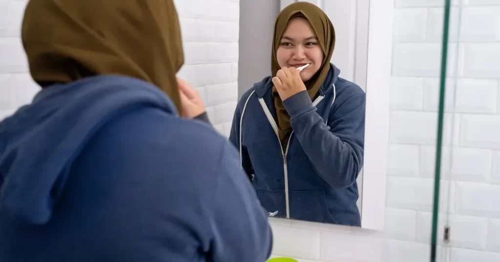 صحة الفم والأسنان: الحفاظ على صحة الفم والأسنان خلال شهر رمضان المبارك
